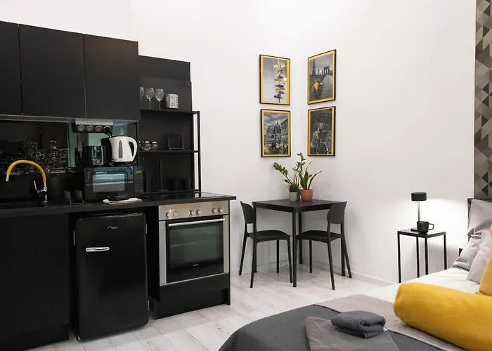 Apartamento Alice For 6 Guest In Blaha Lujza Square